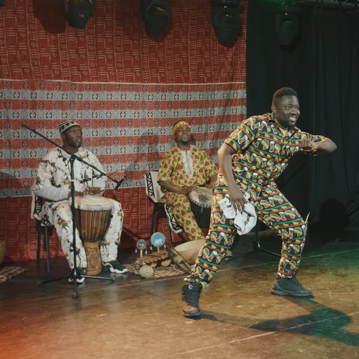 Afrikai tánctanulás Divin Ngambával